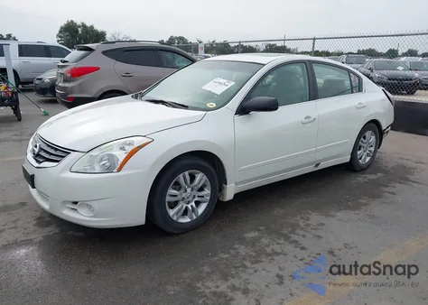2010 Nissan Altima 2.5 S из США, поврежденный, VIN 1N4AL2AP1AN421142